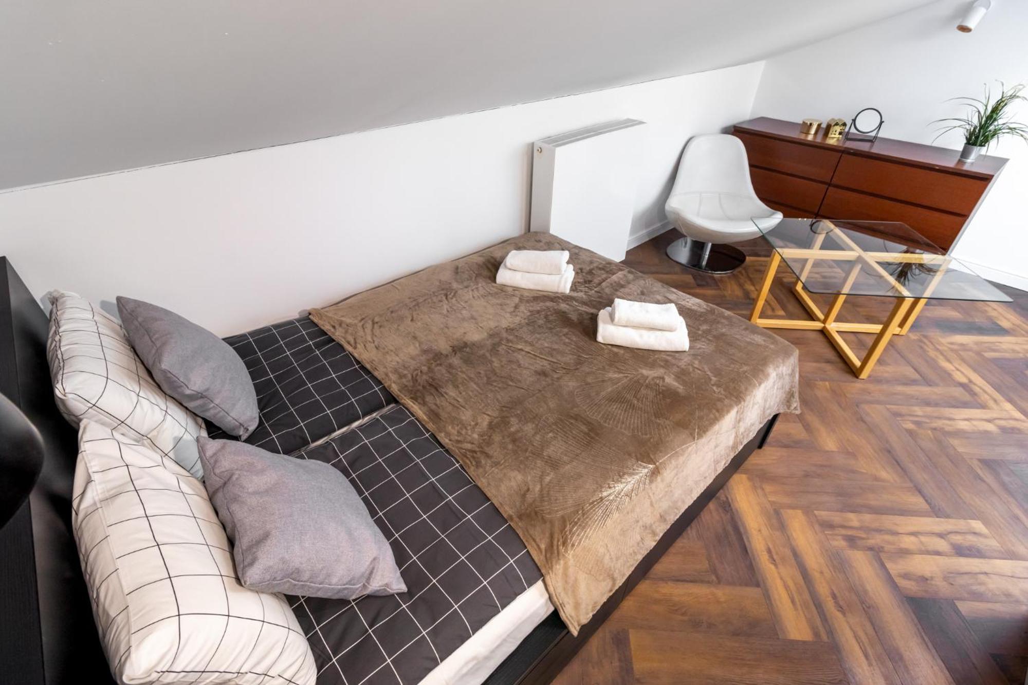 Close-Golden Apartments Warsaw&Marcinkowskiego Εξωτερικό φωτογραφία