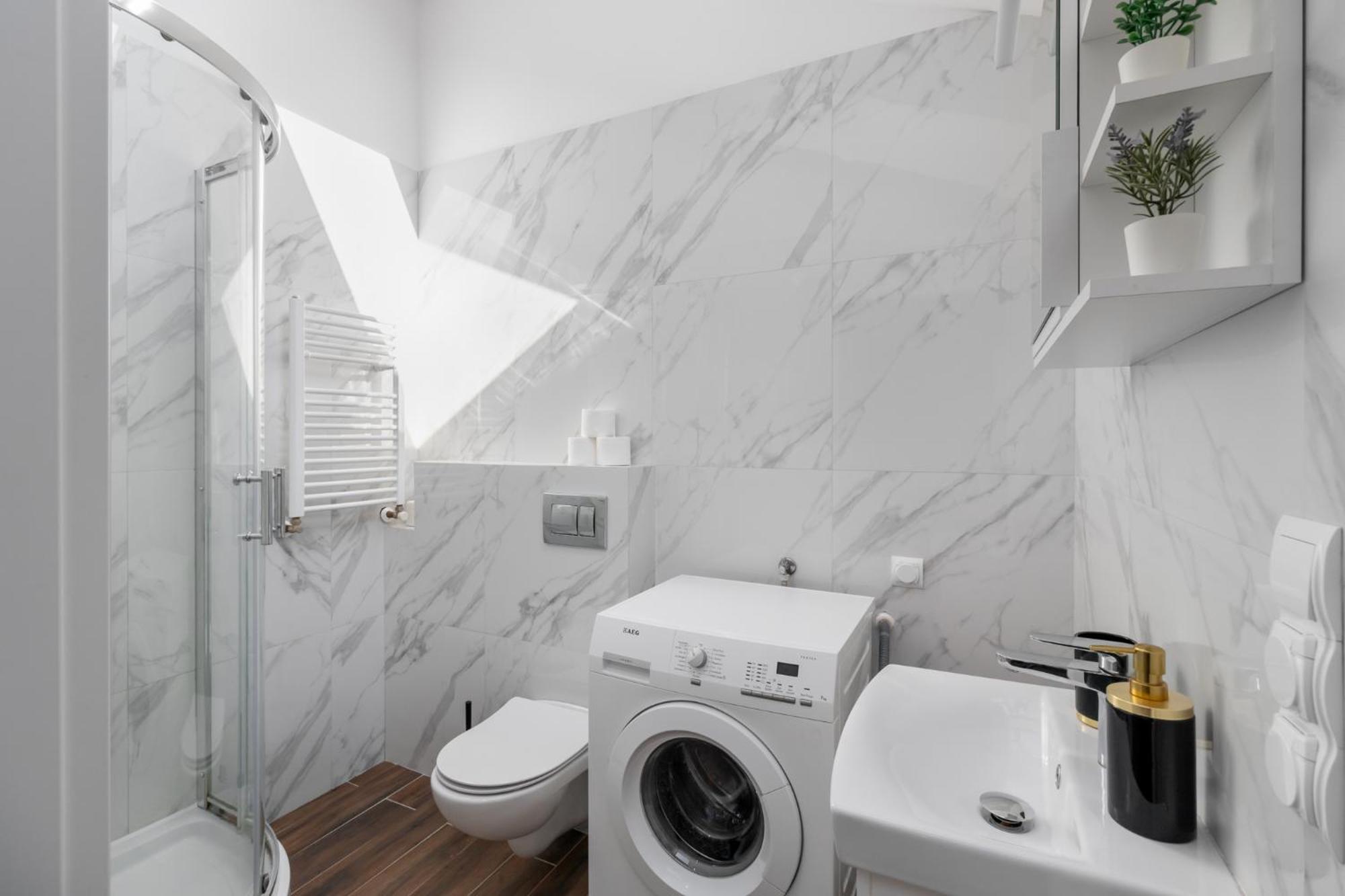 Close-Golden Apartments Warsaw&Marcinkowskiego Εξωτερικό φωτογραφία